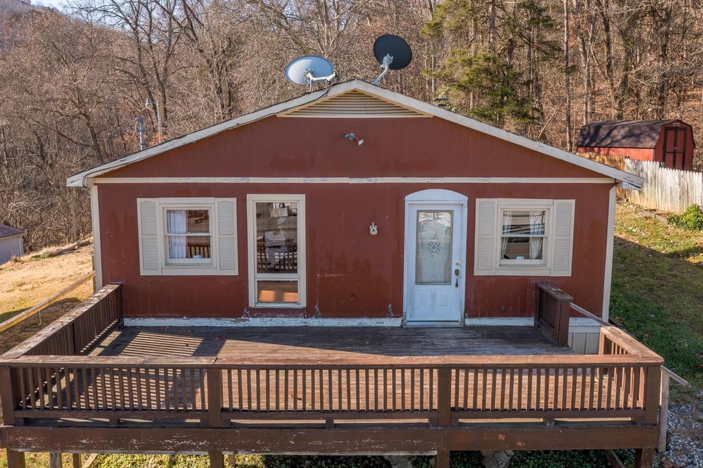 630 Rockingham Road Gray, TN 37615 - Photo 11 of 42 630 Rockingham Rd (29 of 34)