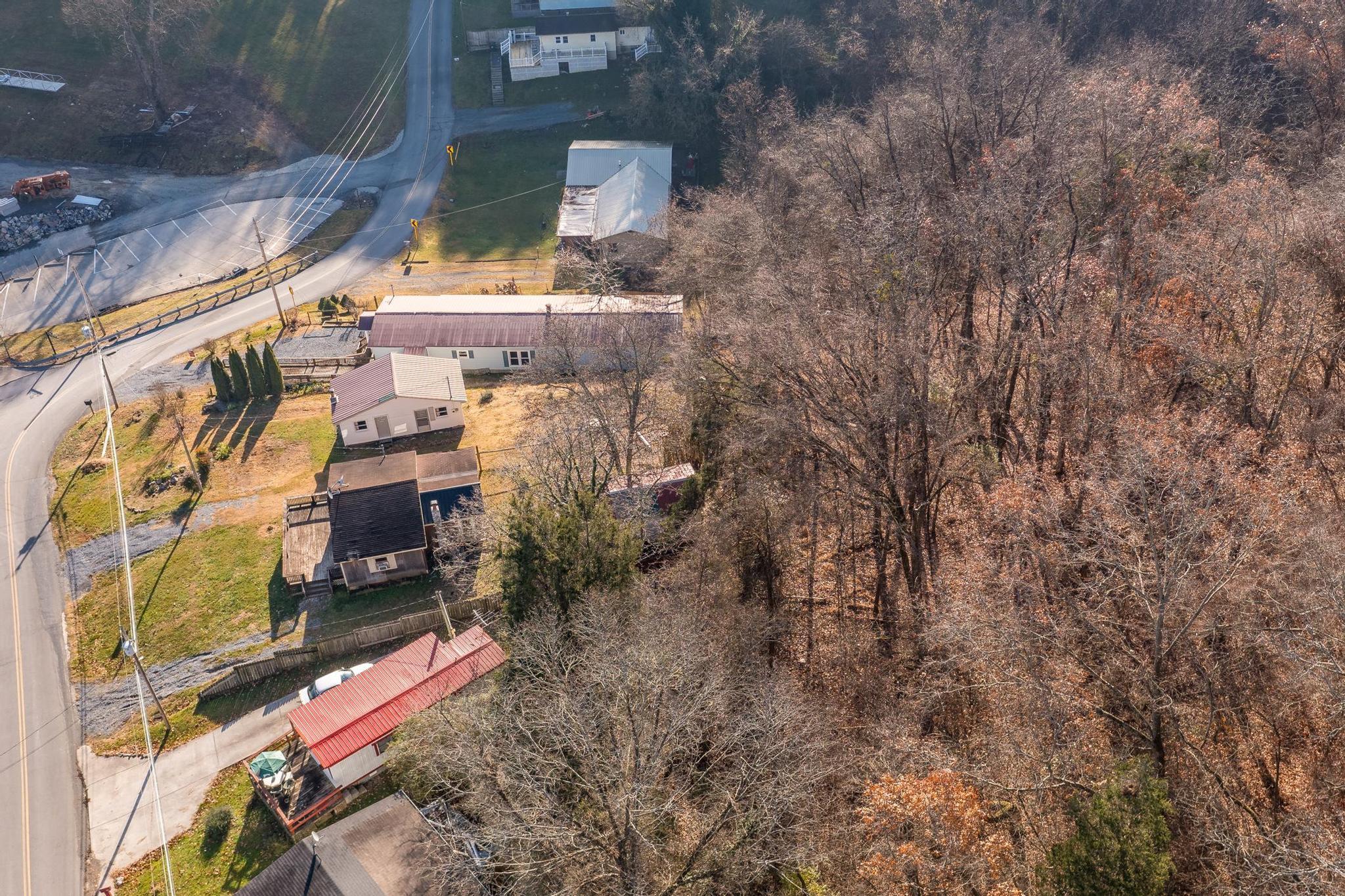 630 Rockingham Road Gray, TN 37615 - Photo 28 of 42 630 Rockingham Rd (15 of 34)