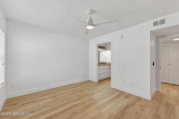 $199,900 | 13700 Richmond Park Drive North, Unit 1105, Jacksonville, FL 32224