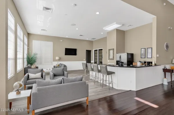 $199,900 | 13700 Richmond Park Drive North, Unit 1105, Jacksonville, FL 32224