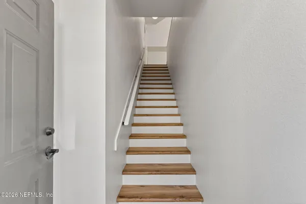 $199,900 | 13700 Richmond Park Drive North, Unit 1105, Jacksonville, FL 32224