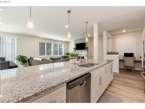 $739,900 | 6150 North 86th Avenue, Camas, WA 98607