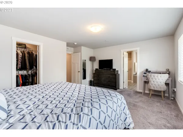 $739,900 | 6150 North 86th Avenue, Camas, WA 98607