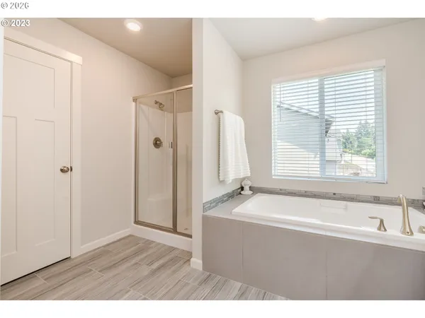$739,900 | 6150 North 86th Avenue, Camas, WA 98607