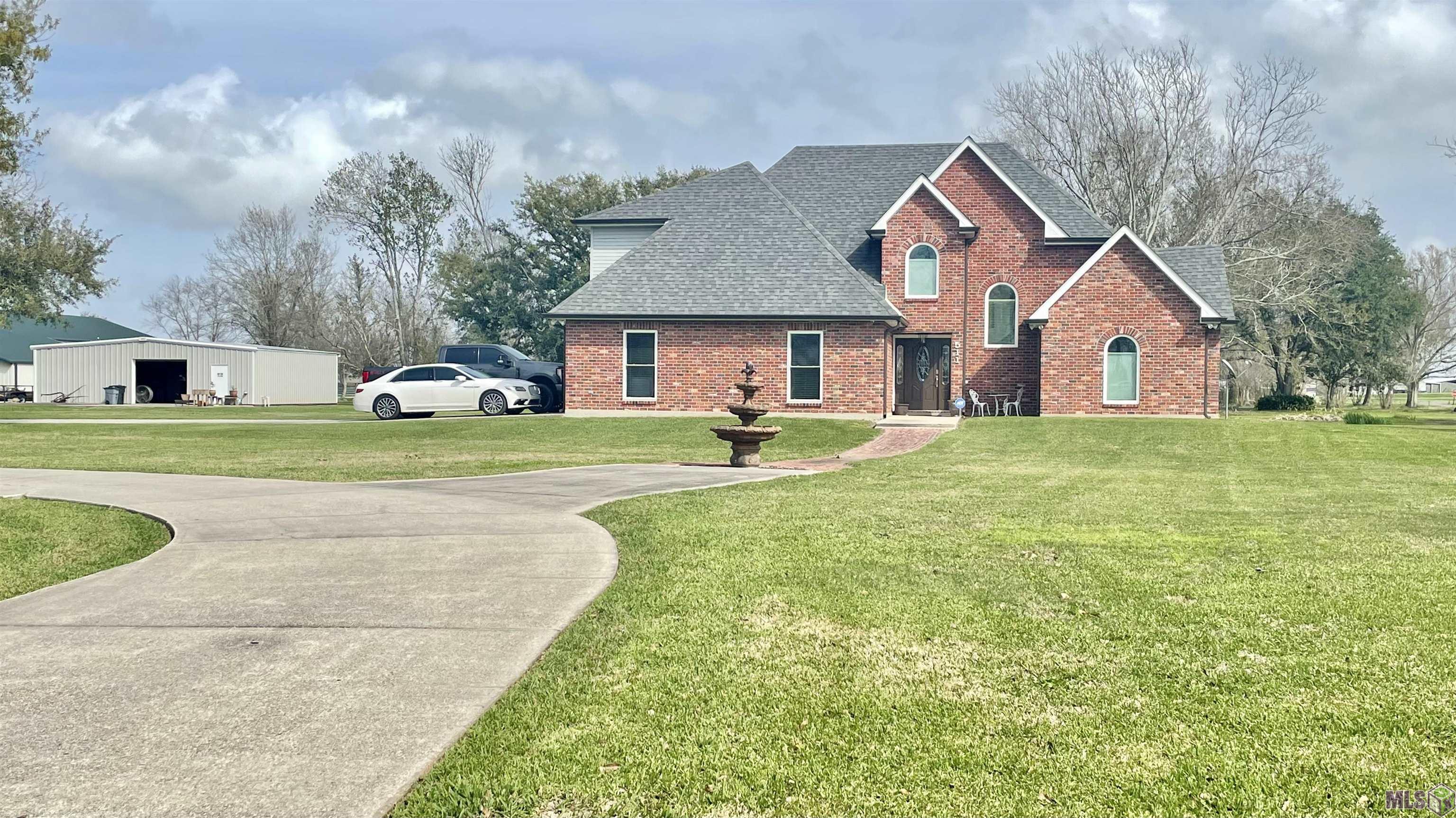 511 Pertuit Lane Raceland, LA 70394 - Photo 2 of 49 Gallery Image 2