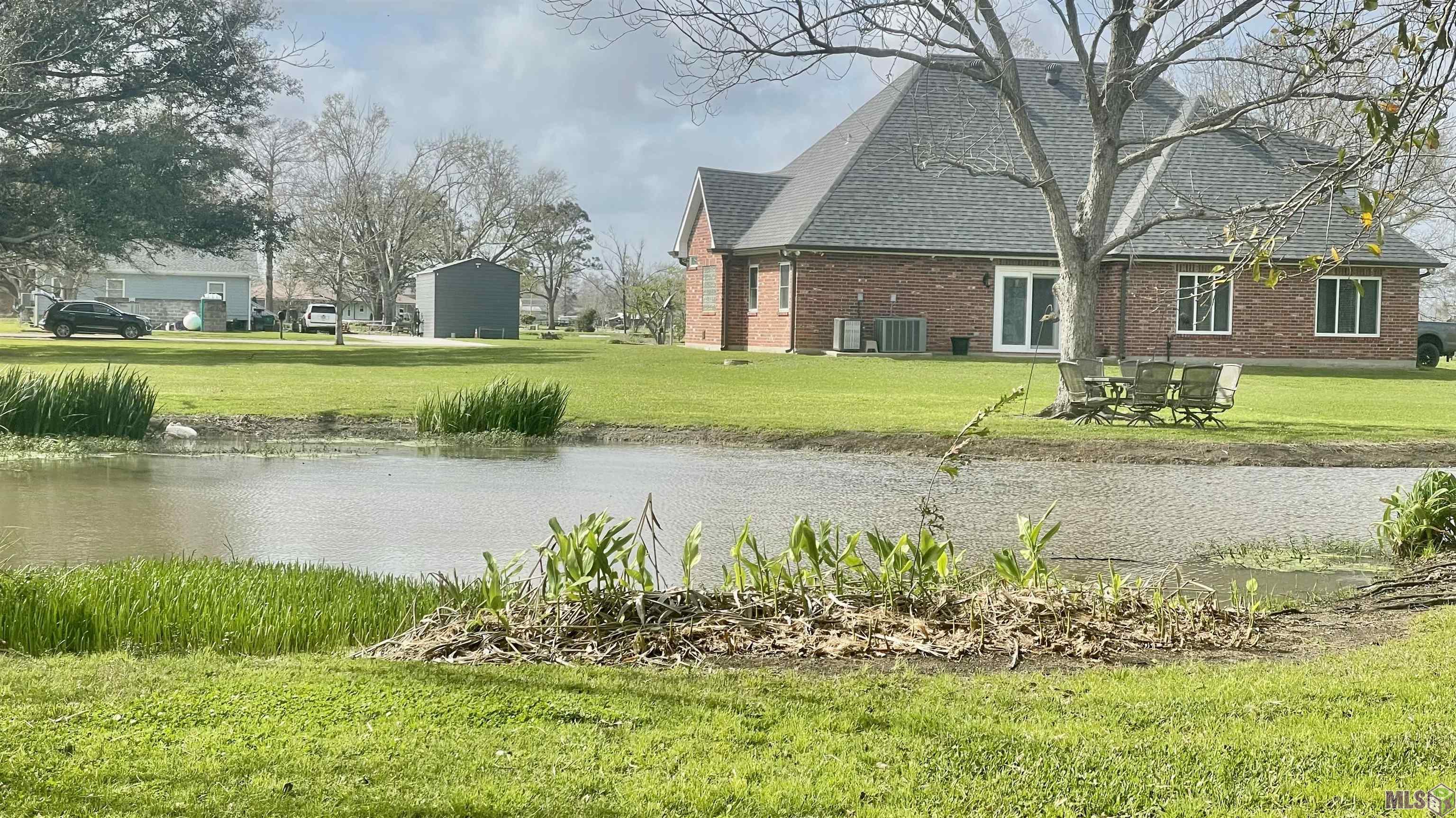 511 Pertuit Lane Raceland, LA 70394 - Photo 9 of 49 Gallery Image 9