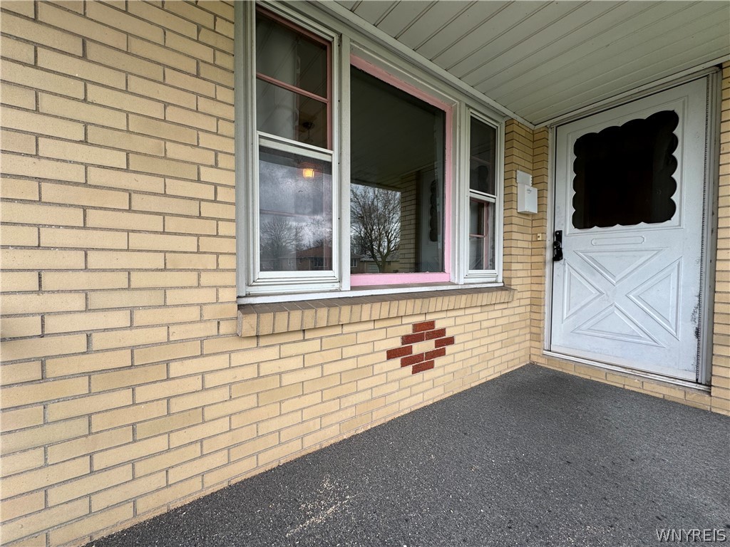 43 Goodrich Road Lackawanna, NY 14218 - Photo 3 of 13