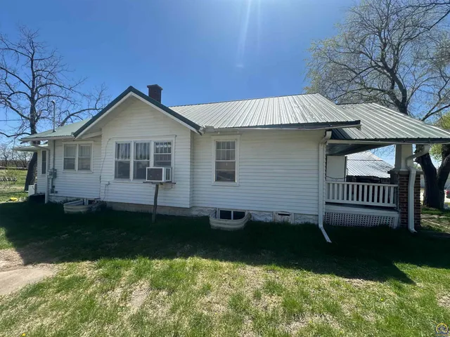 $74,000 | 421 B Commercial Street, Havensville, KS 66432