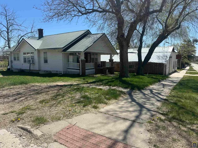$74,000 | 421 B Commercial Street, Havensville, KS 66432