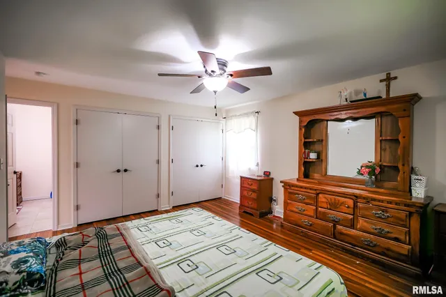 $249,900 | 209 East Northridge Lane, Peoria, IL 61614