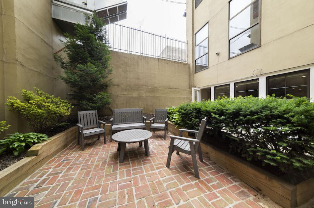 33 Letitia Street, Unit 101 Philadelphia, PA 19106 - Photo 17 of 52 Gallery Image 17