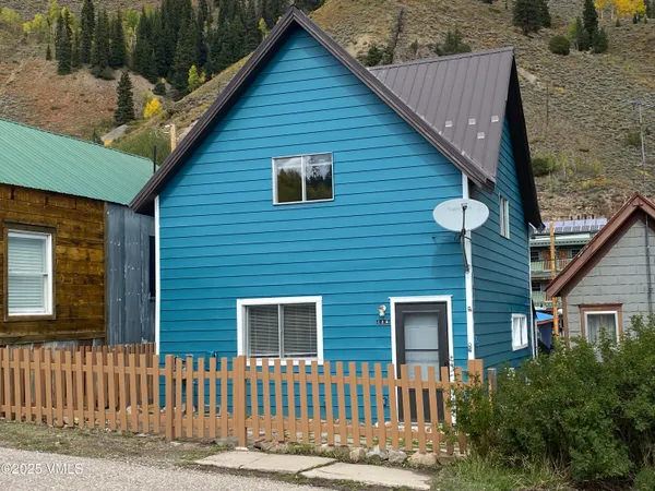 $500,000 | 126 Monument Street, Red Cliff, CO 81649