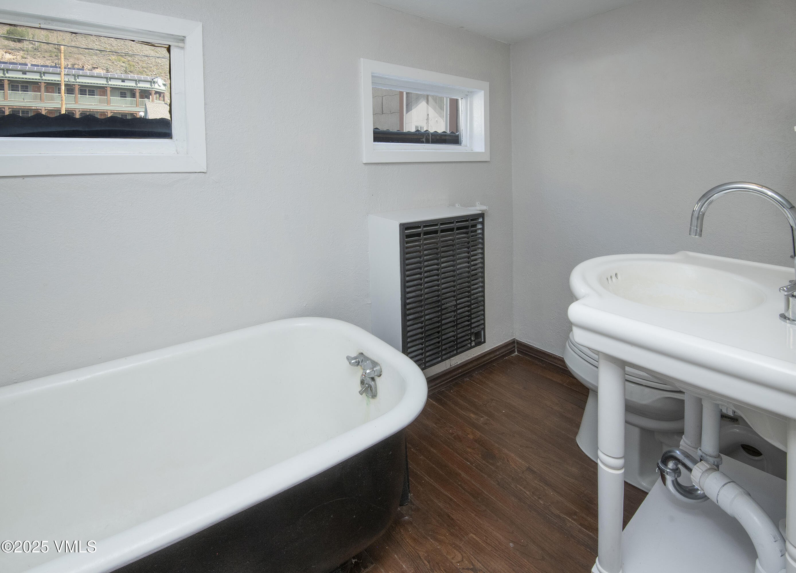 126 Monument Street Red Cliff, CO 81649 - Photo 10 of 17 126-Monument_08