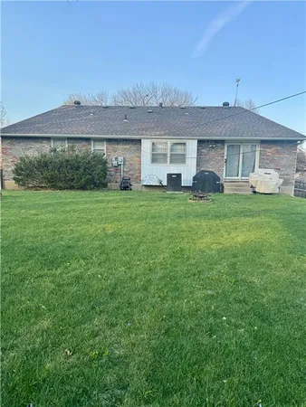 $225,000 | 4228 South Stayton Avenue, Independence, MO 64055
