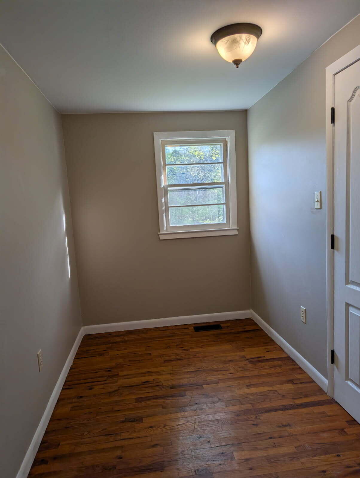 1328 Sweet Water Road Berea, KY 40403 - Photo 14 of 33 92679246026