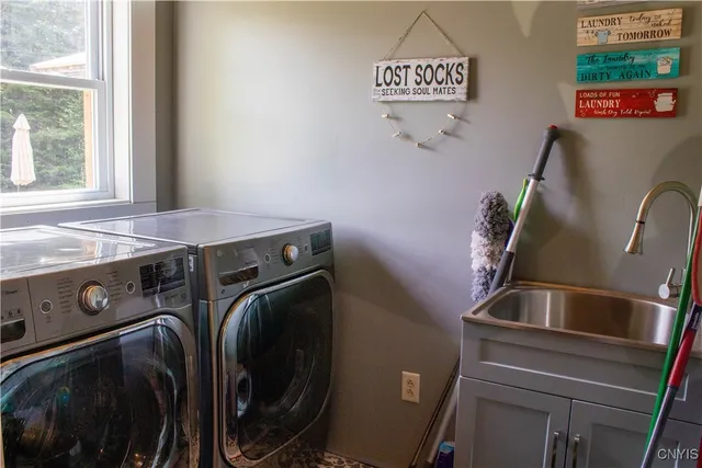 $699,000 | 10424 Riggerman Road, Russia, NY 13438