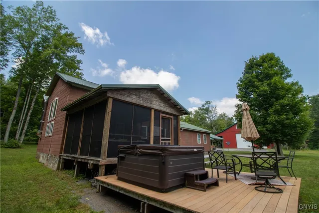 $699,000 | 10424 Riggerman Road, Russia, NY 13438