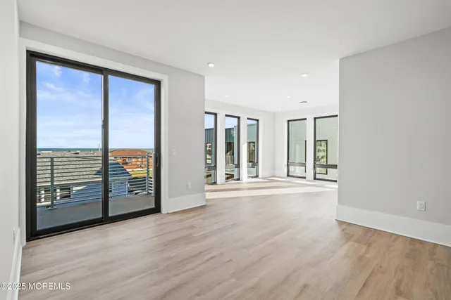 $1,240,000 | 218 3rd Avenue, Unit 306, Asbury Park, NJ 07712