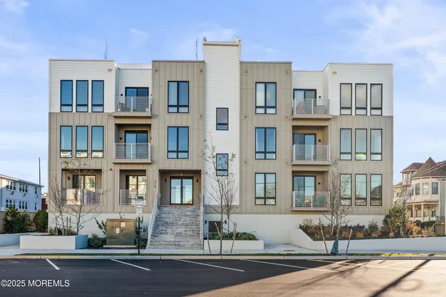 $1,240,000 | 218 3rd Avenue, Unit 306, Asbury Park, NJ 07712