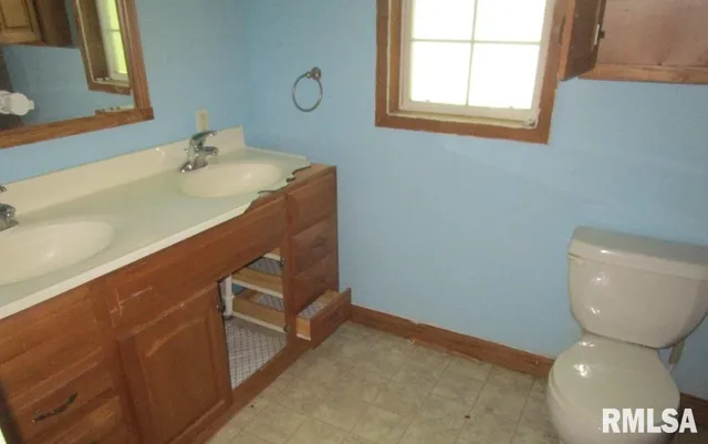 $105,000 | 504 North College Avenue, Aledo, IL 61231