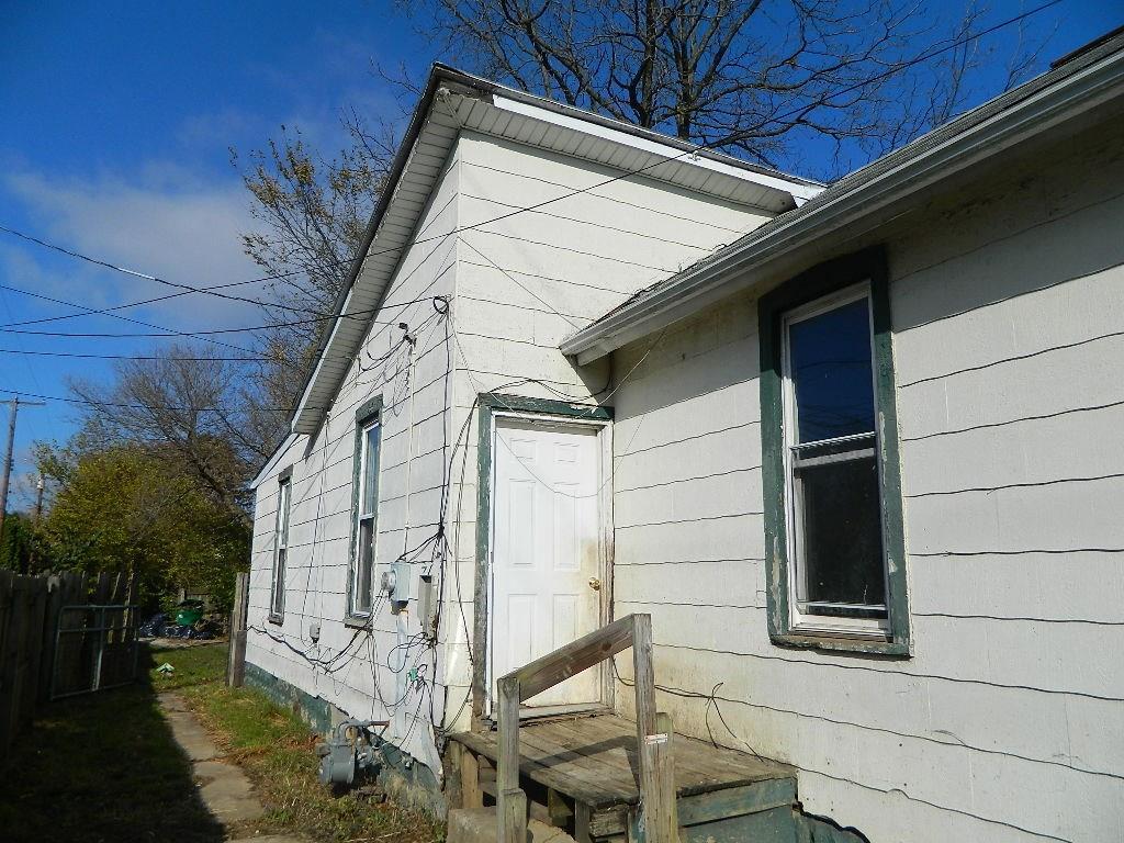 611 Mason Street Springfield, OH 45503 - Photo 4 of 16