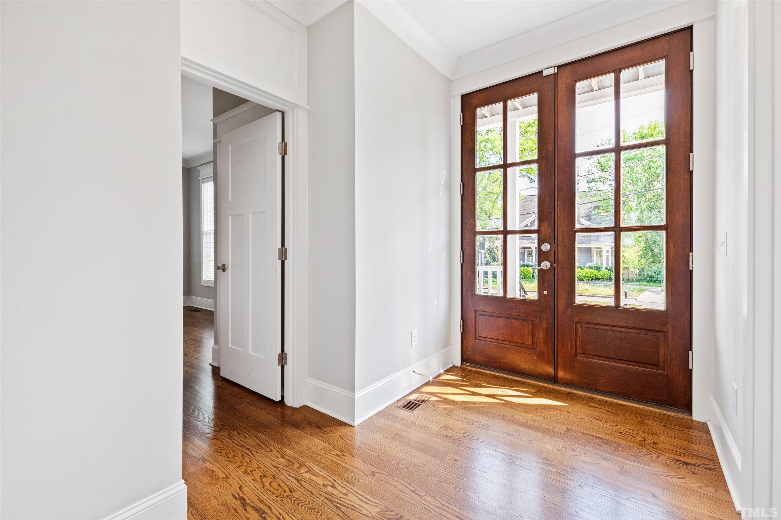 611 New Road Raleigh, NC 27608 - Photo 5 of 40
