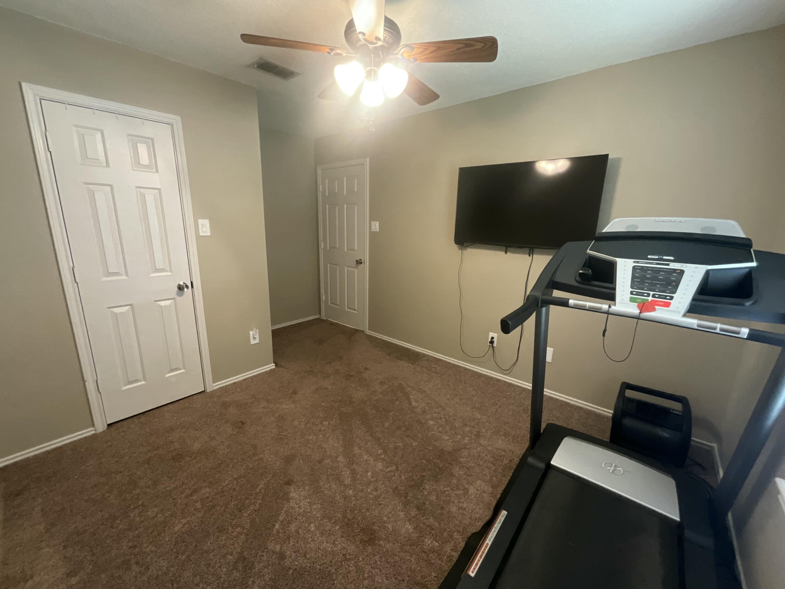 711 9th Street Wolfforth, TX 79382 - Photo 23 of 24 IMG_1061