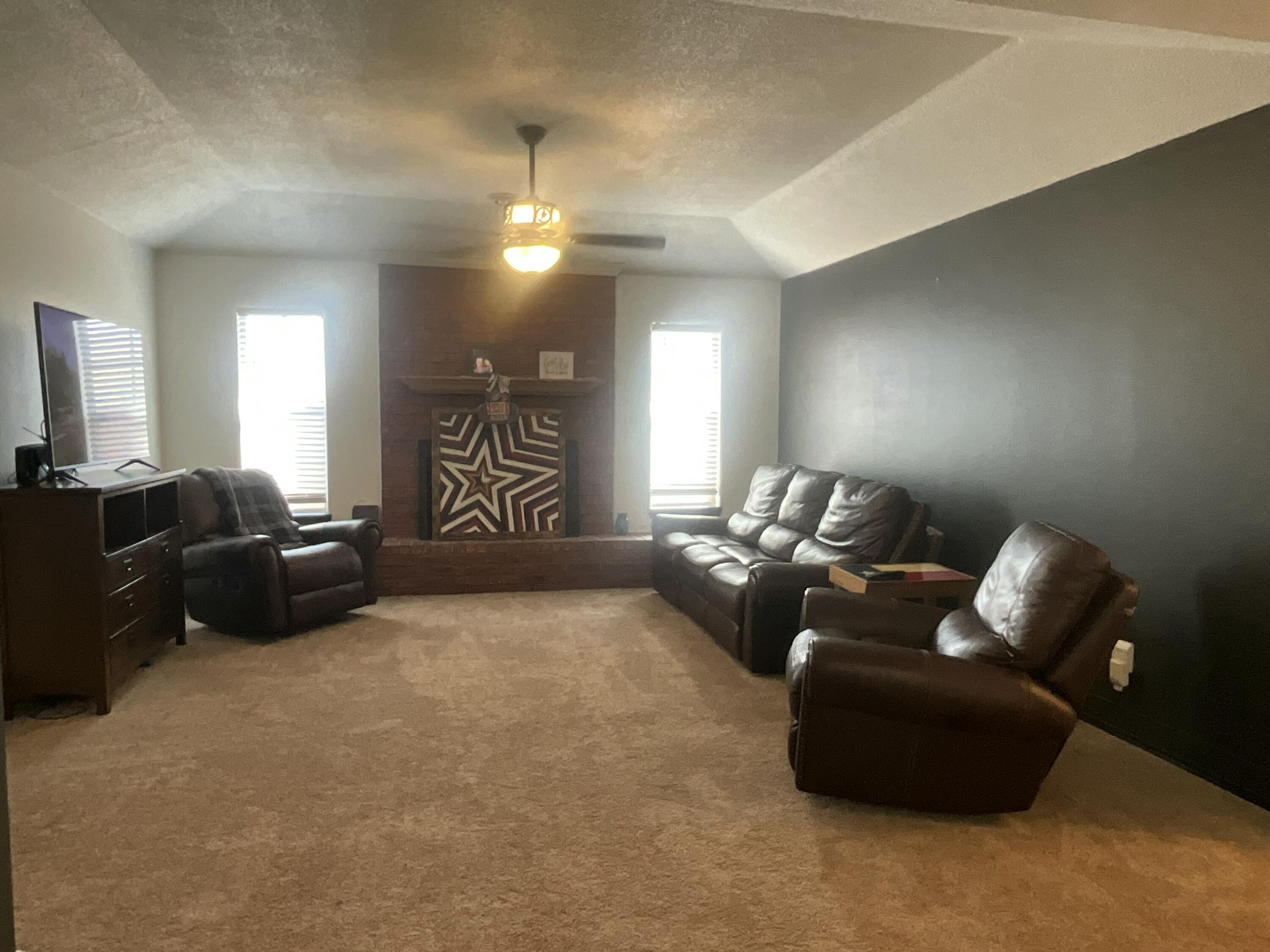 711 9th Street Wolfforth, TX 79382 - Photo 4 of 24 IMG_1059