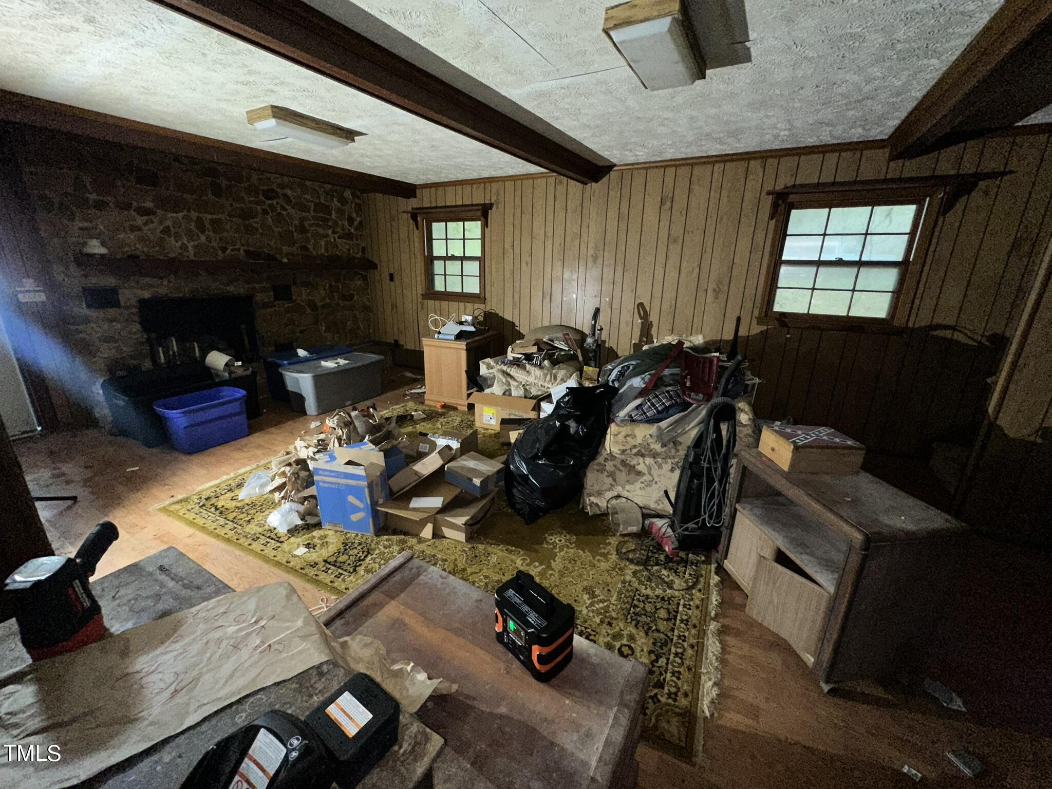 293 Nicholson Road Rockingham, NC 28379 - Photo 26 of 55 a living room with furniture and a window