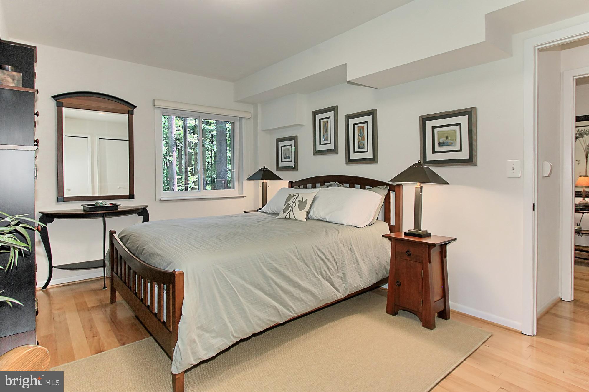 12904 Yates Ford Road Clifton, VA 20124 - Photo 26 of 37 Bedroom