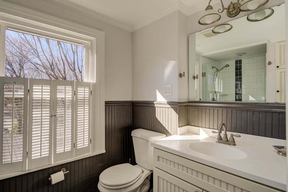 219 North East Street Raleigh, NC 27601 - Photo 15 of 25 Master Bath