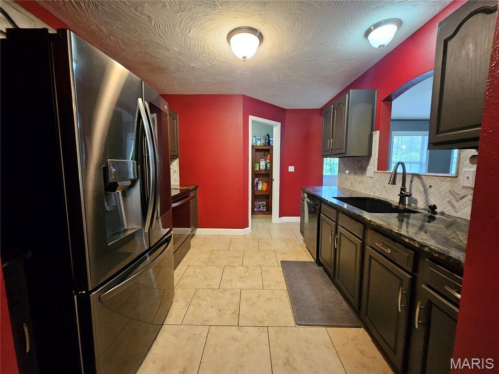 15630 Top Drive St. Robert, MO 65584 - Photo 6 of 37