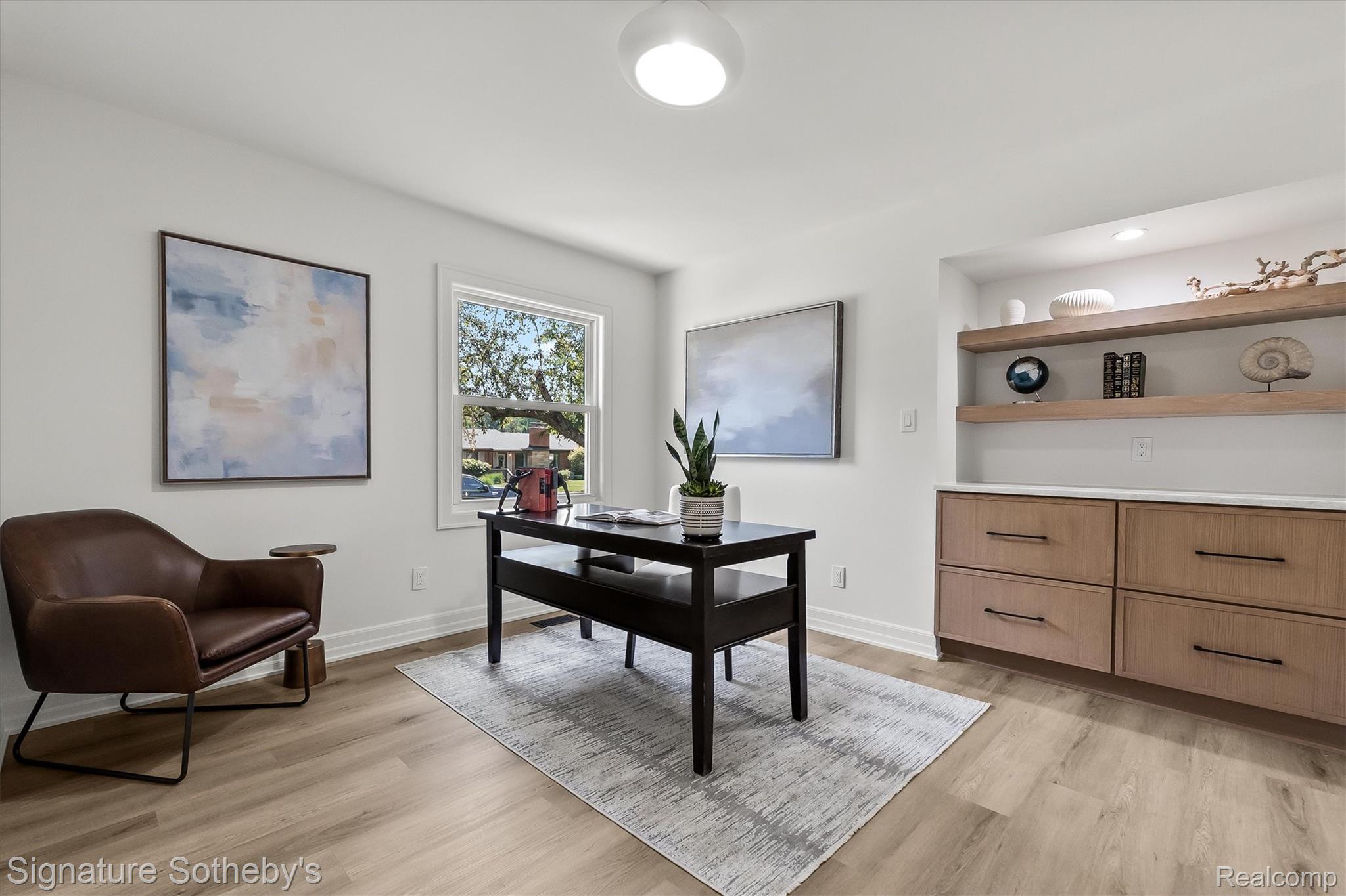 154 South Cranbrook Cross Road Bloomfield Hills, MI 48301 - Photo 10 of 23 02-S Cranbrook-10.jpg