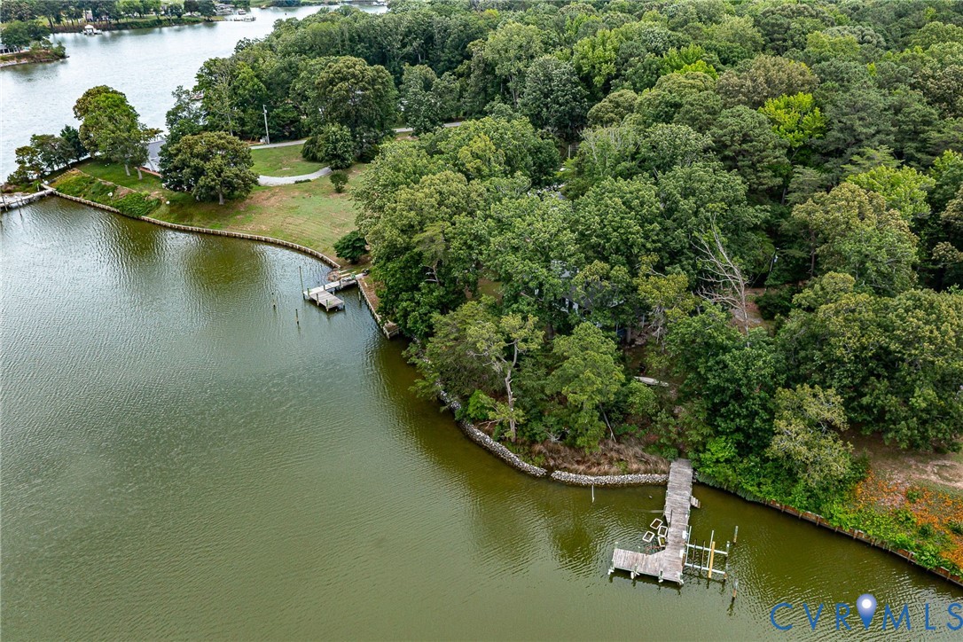 142 Bridge Lane Reedville, VA 22539 - Photo 25 of 56 an aerial view of residential houses with outdoor space and lake view