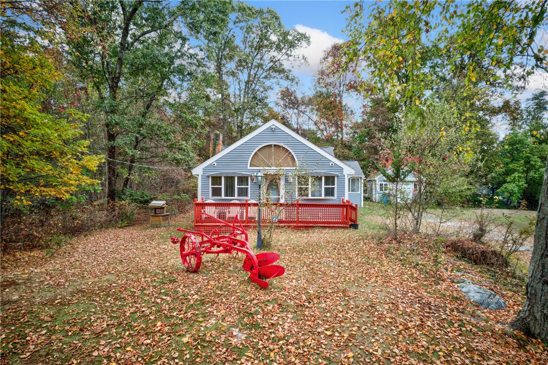 51 Day Road Cumberland, RI 02864 - Photo 2 of 50