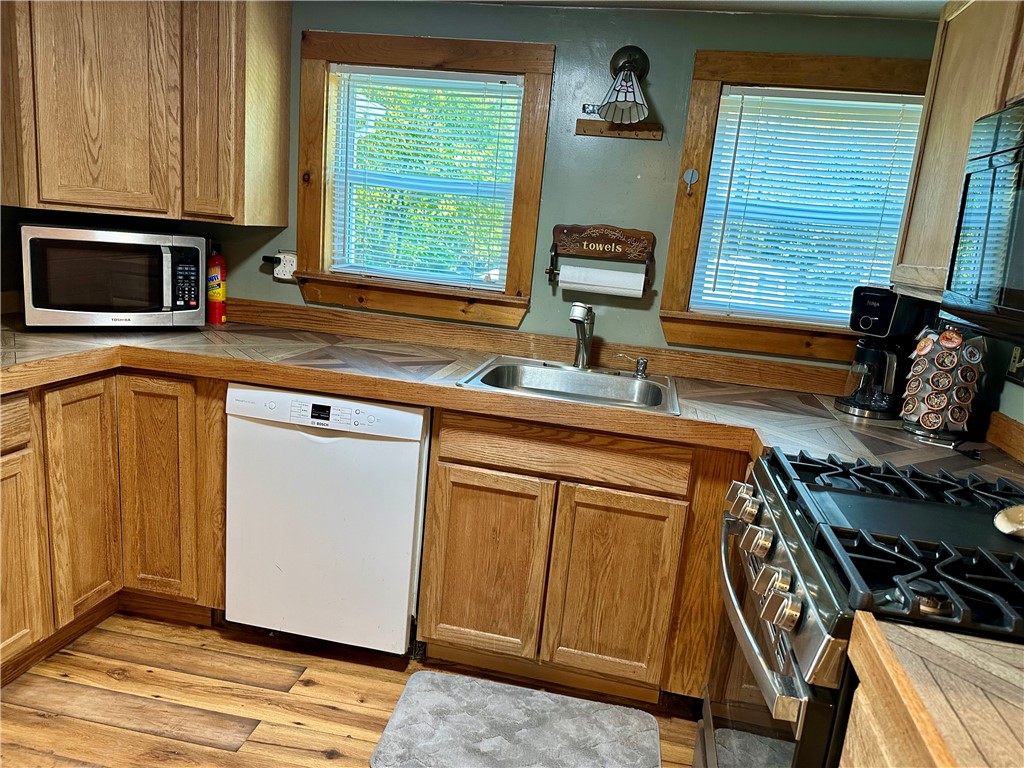 51 Day Road Cumberland, RI 02864 - Photo 26 of 50