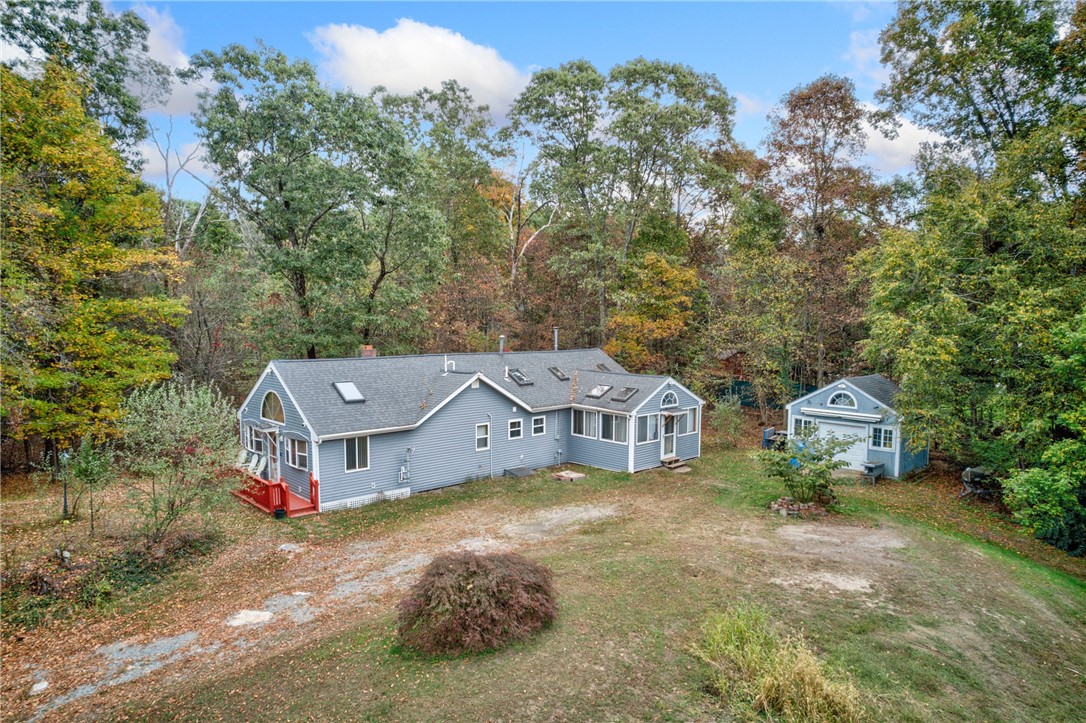 51 Day Road Cumberland, RI 02864 - Photo 6 of 50