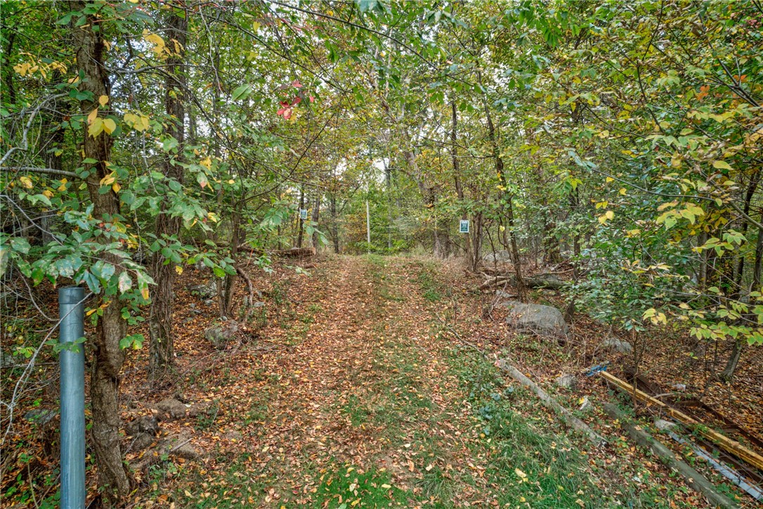 51 Day Road Cumberland, RI 02864 - Photo 9 of 50