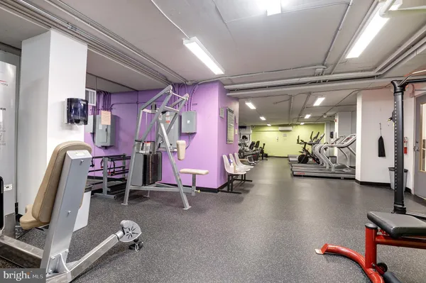 $2,200 | 10500 Rockville Pike, Unit 1214, Rockville, MD 20852