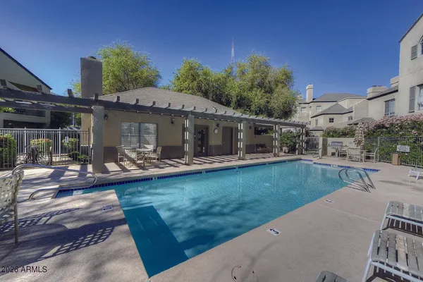 $2,200 | 100 East Fillmore Street, Unit 201, Phoenix, AZ 85004