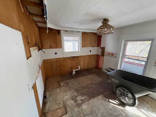$89,000 | 166 Hooker Hill Road, St. Johnsbury, VT 05819