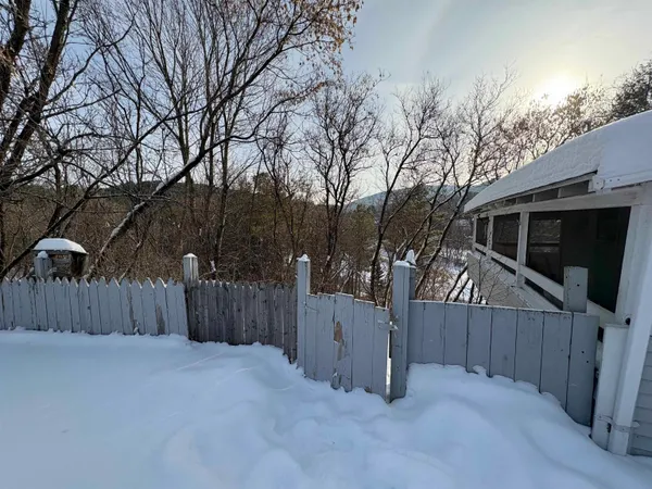 $89,000 | 166 Hooker Hill Road, St. Johnsbury, VT 05819