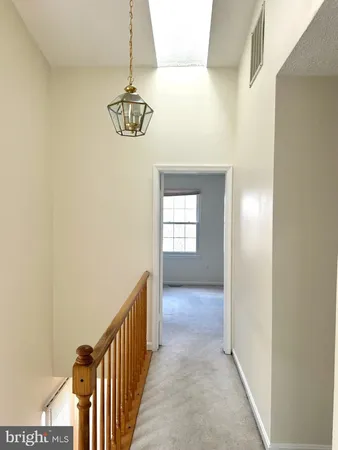 $2,700 | 898 Bayridge Drive, Gaithersburg, MD 20878