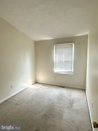 $2,700 | 898 Bayridge Drive, Gaithersburg, MD 20878