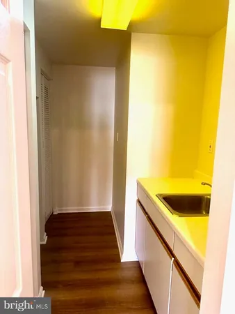 $2,700 | 898 Bayridge Drive, Gaithersburg, MD 20878