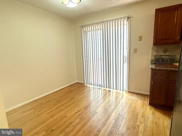 $2,700 | 898 Bayridge Drive, Gaithersburg, MD 20878