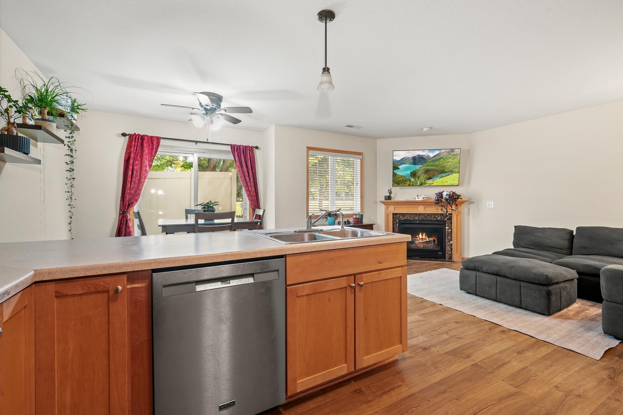 1794 Bennett Street River Falls, WI 54022 - Photo 4 of 22