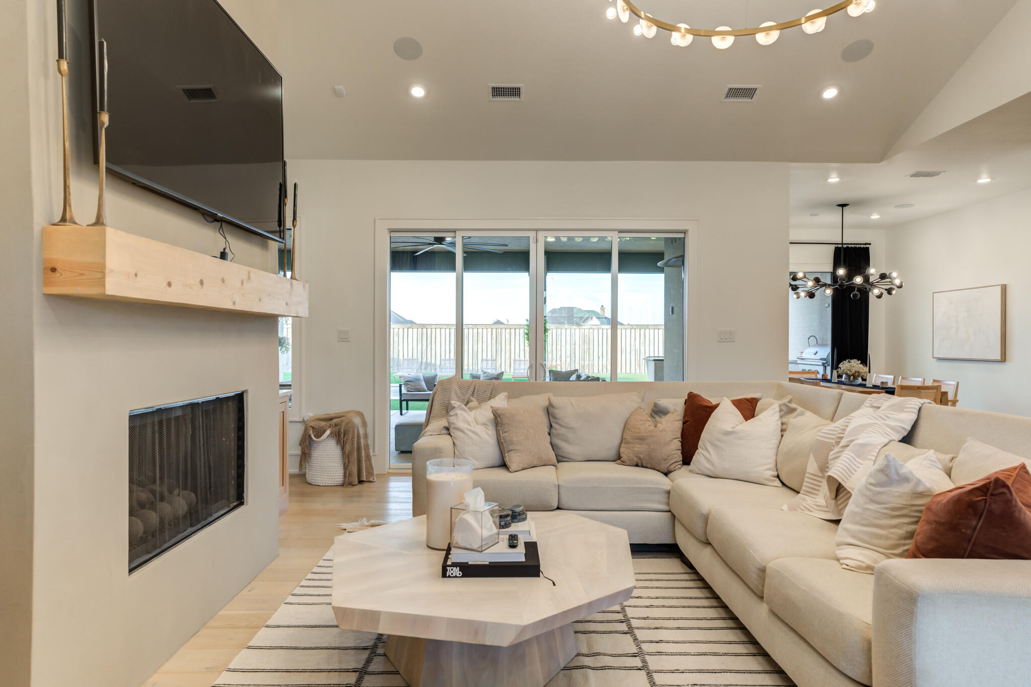 7722 47th Street Lubbock, TX 79407 - Photo 18 of 97 7722-47th-St_Lubbock_TX_46_Living-Room