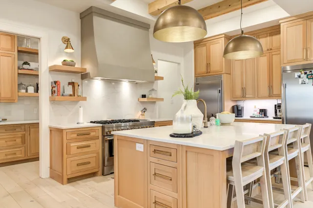 $1,125,000 | 7722 47th Street, Lubbock, TX 79407