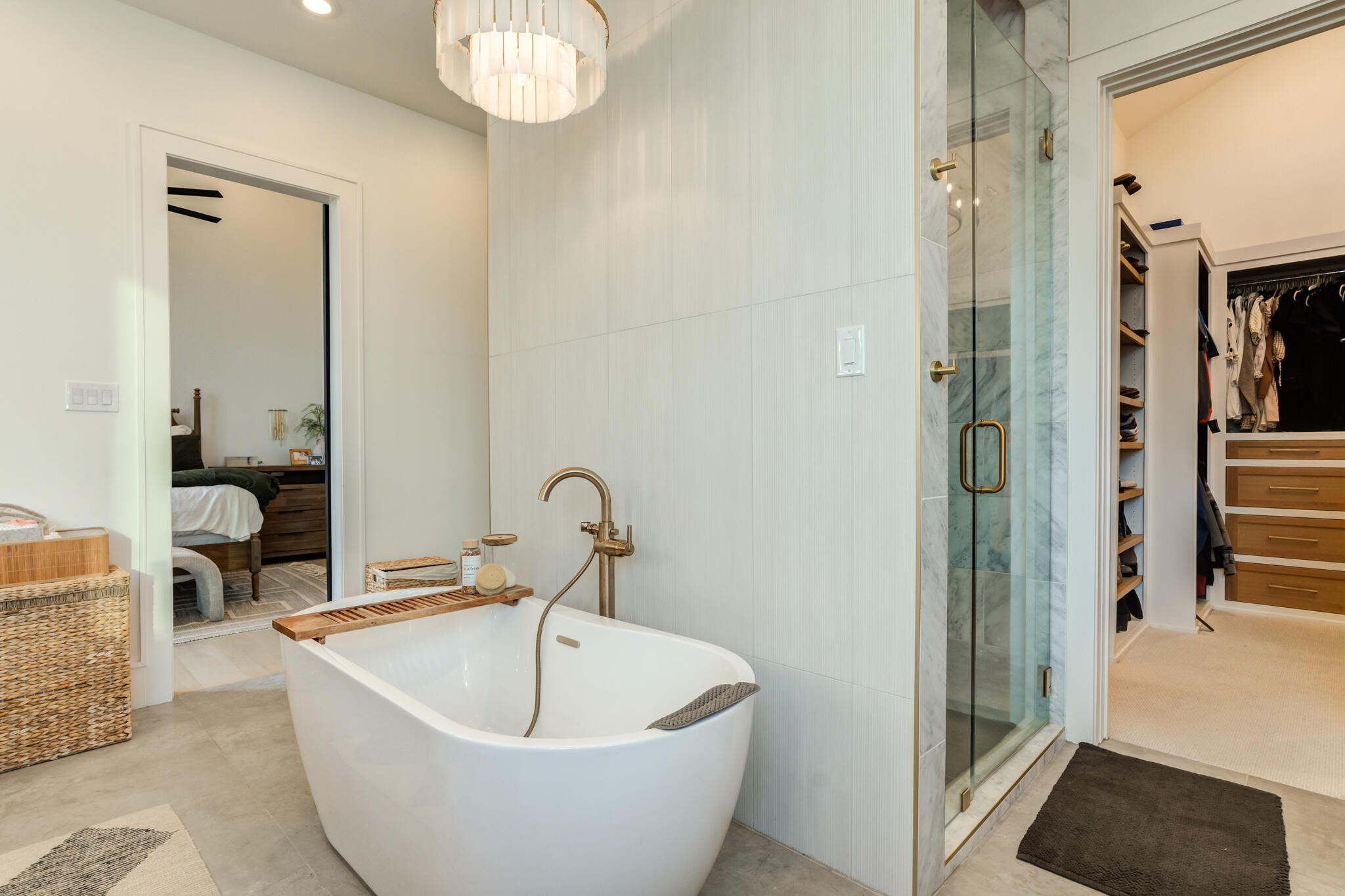 7722 47th Street Lubbock, TX 79407 - Photo 49 of 97 7722-47th-St_Lubbock_TX_18_Primary-Bathr